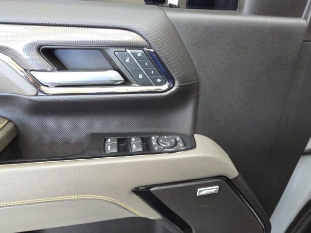 Used 2024 Chevrolet Silverado 2500 ZR2 w/ Technology Package image 29