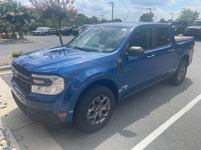 Certified 2023 Ford Maverick XLT FWD image 1