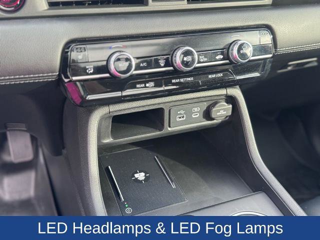 Used 2024 Honda Pilot Touring image 20