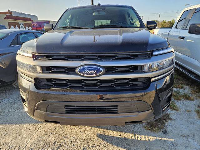 Certified 2024 Ford Expedition XLT RWD image 2