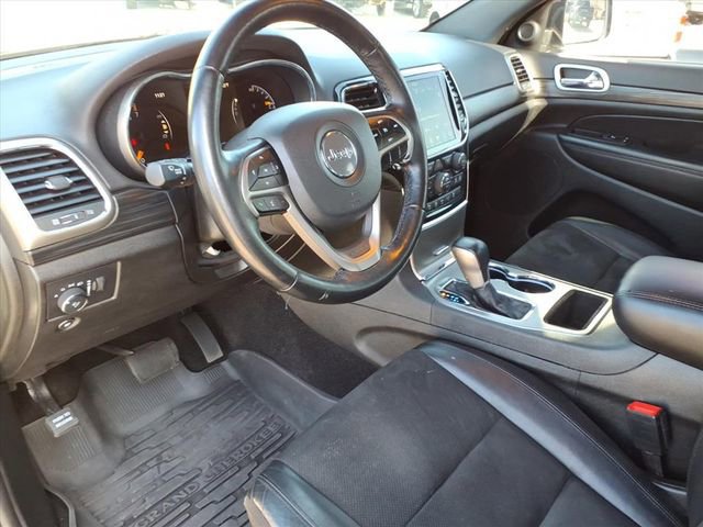 Used 2021 Jeep Grand Cherokee Laredo X image 18
