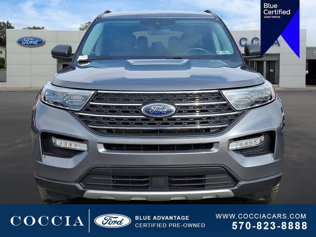 Certified 2022 Ford Explorer XLT w/ Equipment Group 202A image 7