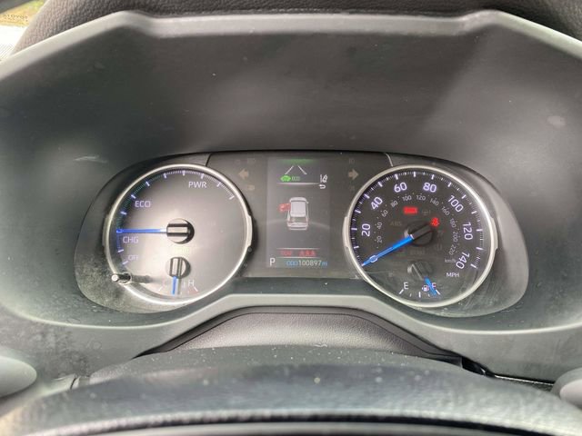 Used 2020 Toyota RAV4 LE image 24