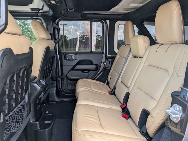 Used 2018 Jeep Wrangler Unlimited Rubicon AWD/4WD image 15