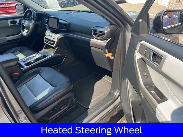 Certified 2023 Ford Explorer XLT w/ Equipment Group 202A AWD/4WD image 30