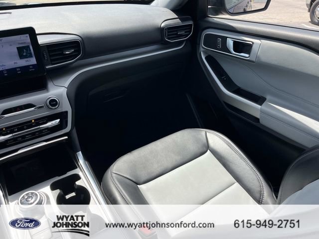 Certified 2023 Ford Explorer XLT w/ Equipment Group 202A AWD/4WD image 15