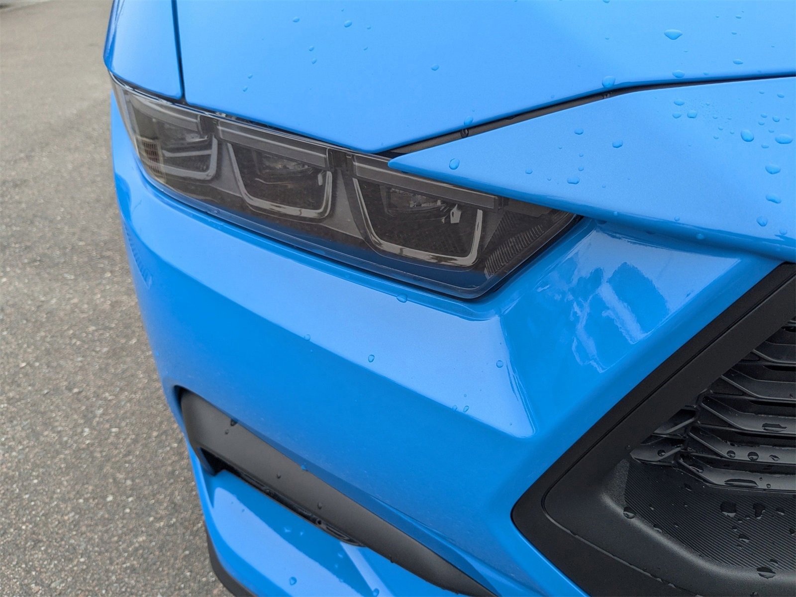 Certified 2025 Ford Mustang Premium image 10