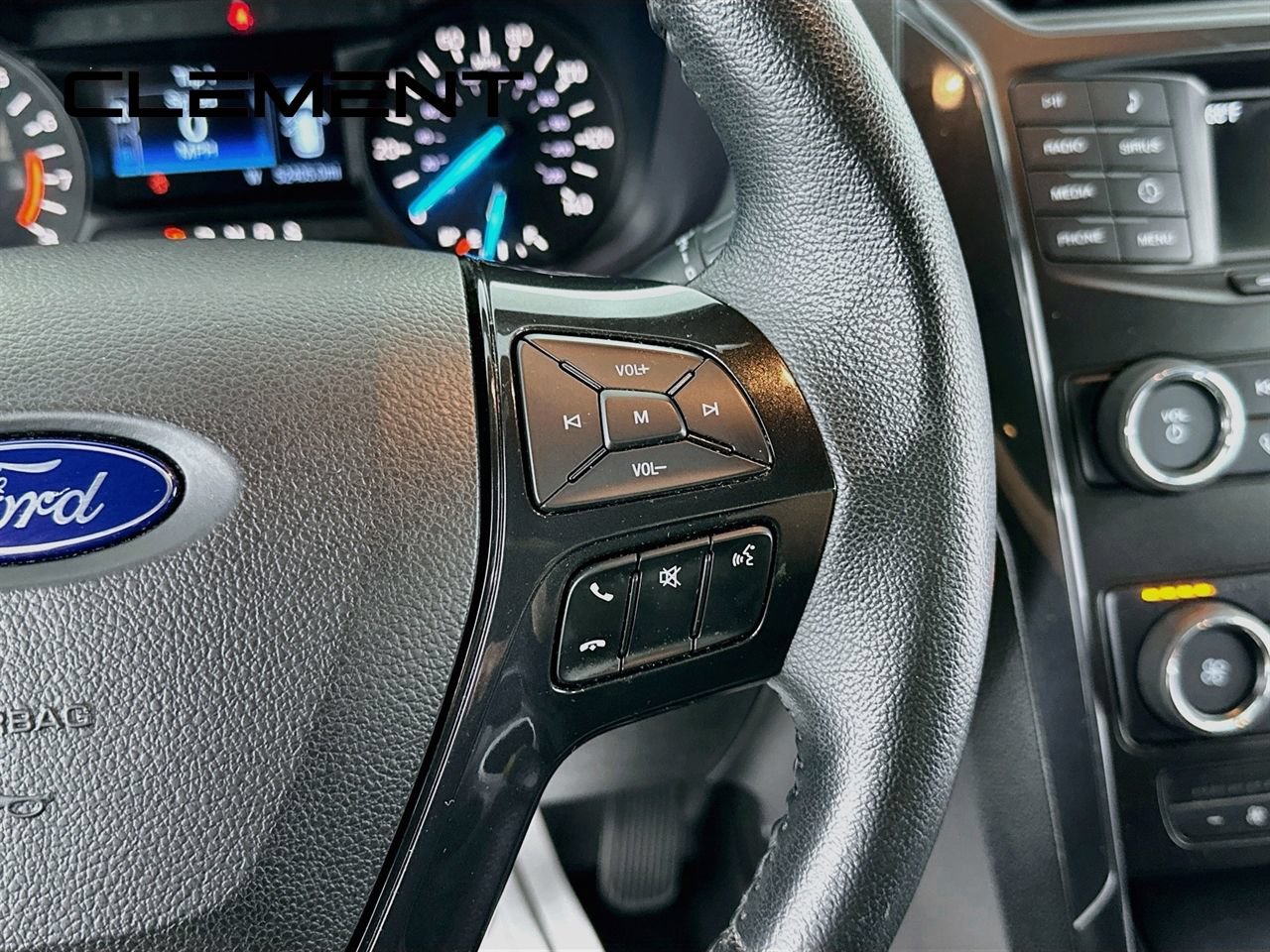Certified 2019 Ford Explorer XLT FWD image 17