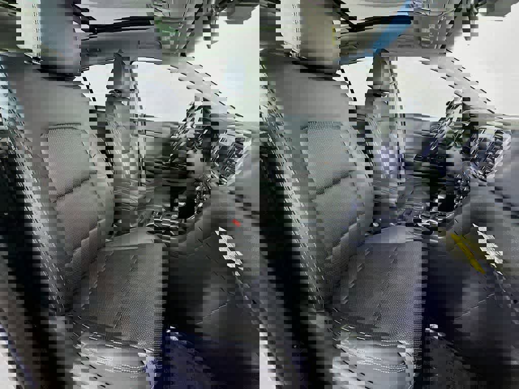 Used 2020 Kia Sportage EX w/ EX Technology Package image 18