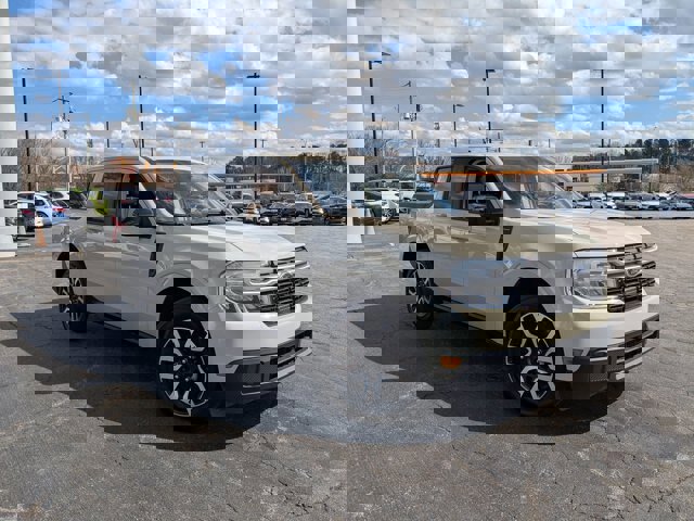 Certified 2024 Ford Maverick Lariat image 7