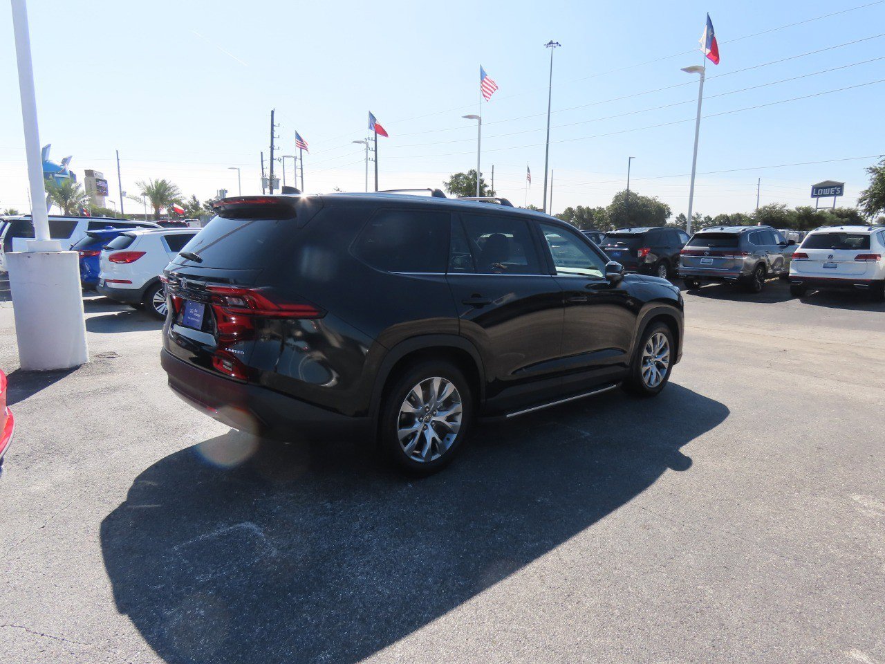 Used 2025 Toyota Grand Highlander AWD image 9