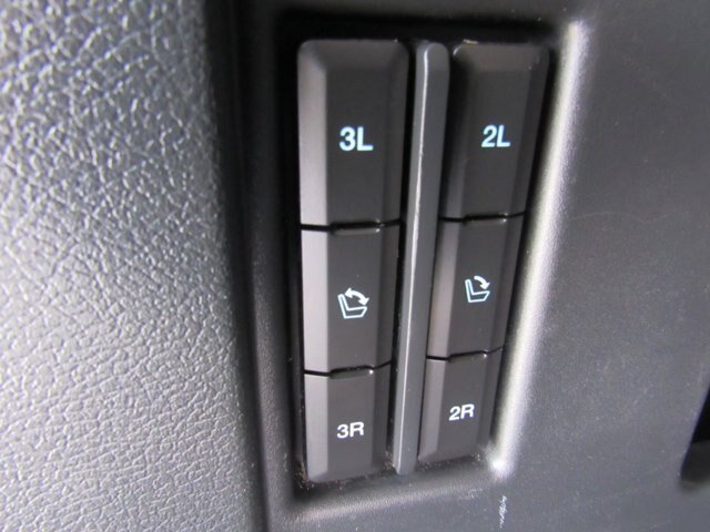 Certified 2024 Ford Expedition XLT RWD image 19