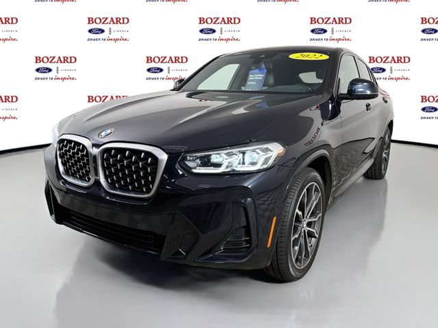 Used 2022 BMW X4 xDrive30i w/ M Sport Package 2 AWD/4WD image 4
