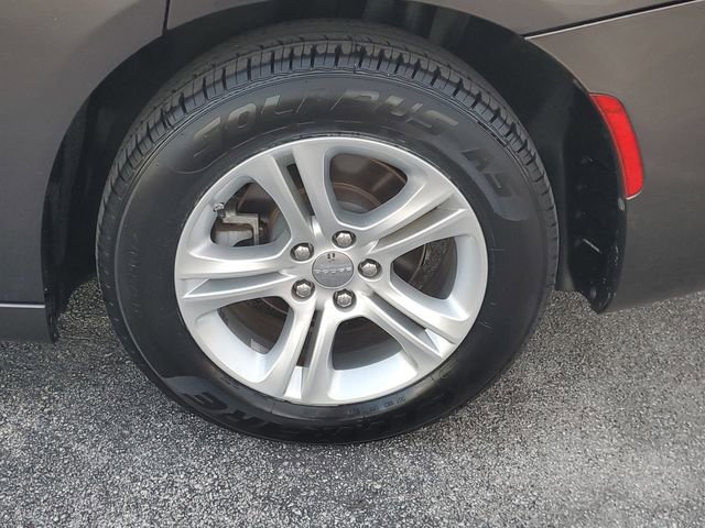 Used 2022 Dodge Charger SXT image 5