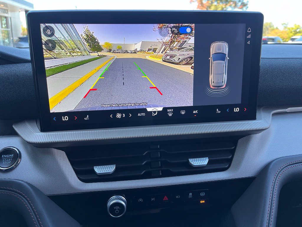 Certified 2025 Ford Explorer Active AWD/4WD image 32