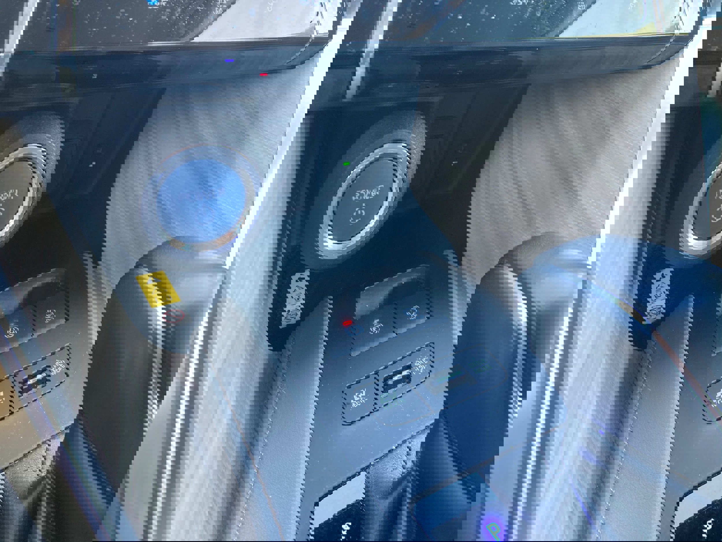 Used 2021 Toyota Venza XLE w/ Softex Package image 17