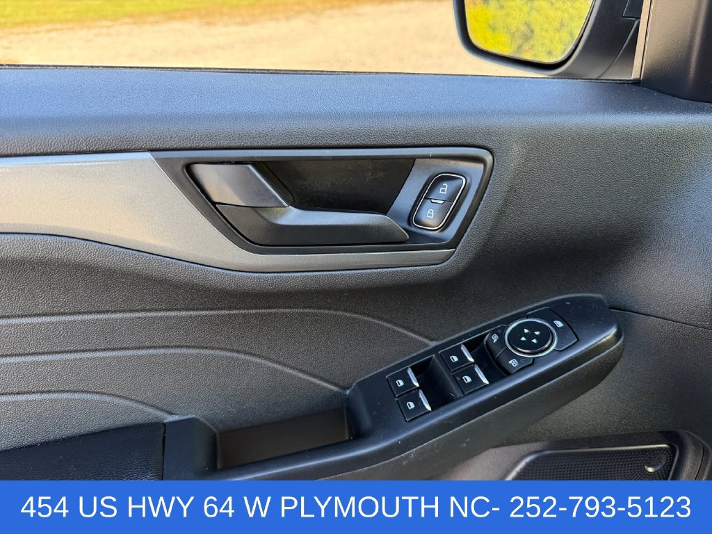 Certified 2023 Ford Escape Active FWD image 16