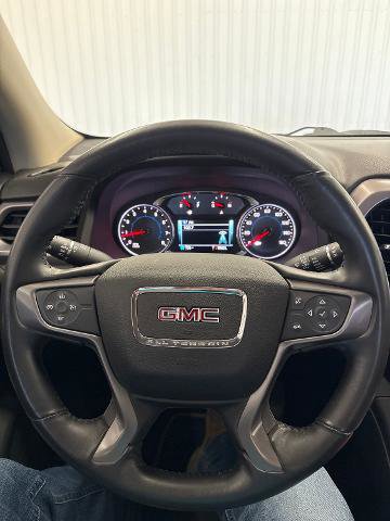 Used 2017 GMC Acadia SLT AWD/4WD image 10