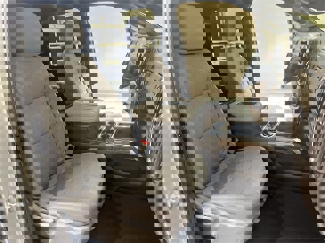 Used 2022 Chevrolet Silverado 3500 LT w/ Convenience Package image 23