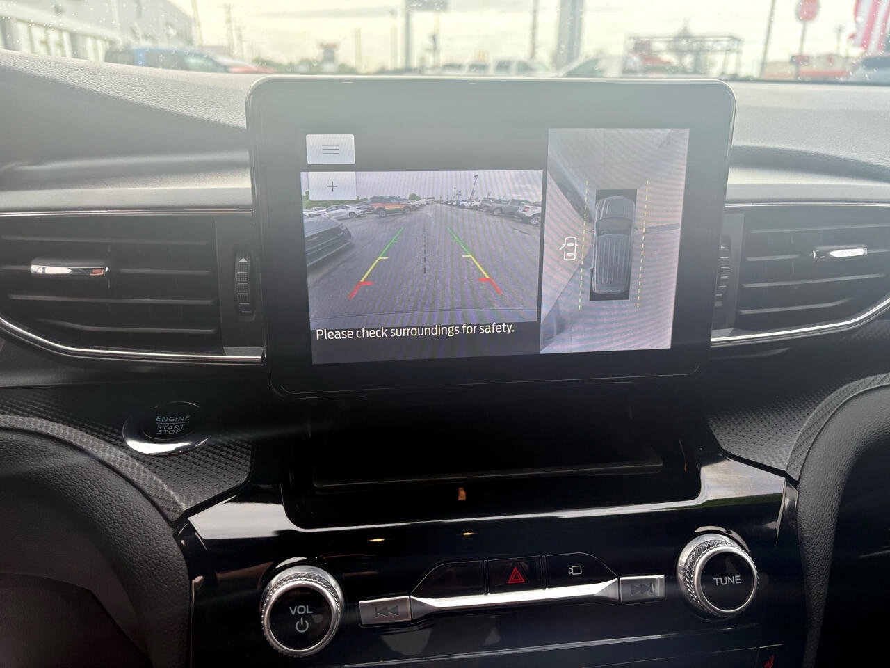 Certified 2023 Ford Explorer ST-Line w/ Class IV Trailer Tow Package image 27