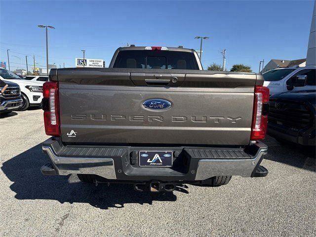 Certified 2023 Ford F250 Lariat w/ Chrome Package image 5