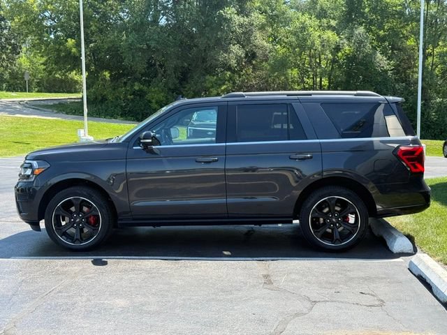 Certified 2023 Ford Expedition Limited AWD/4WD image 4