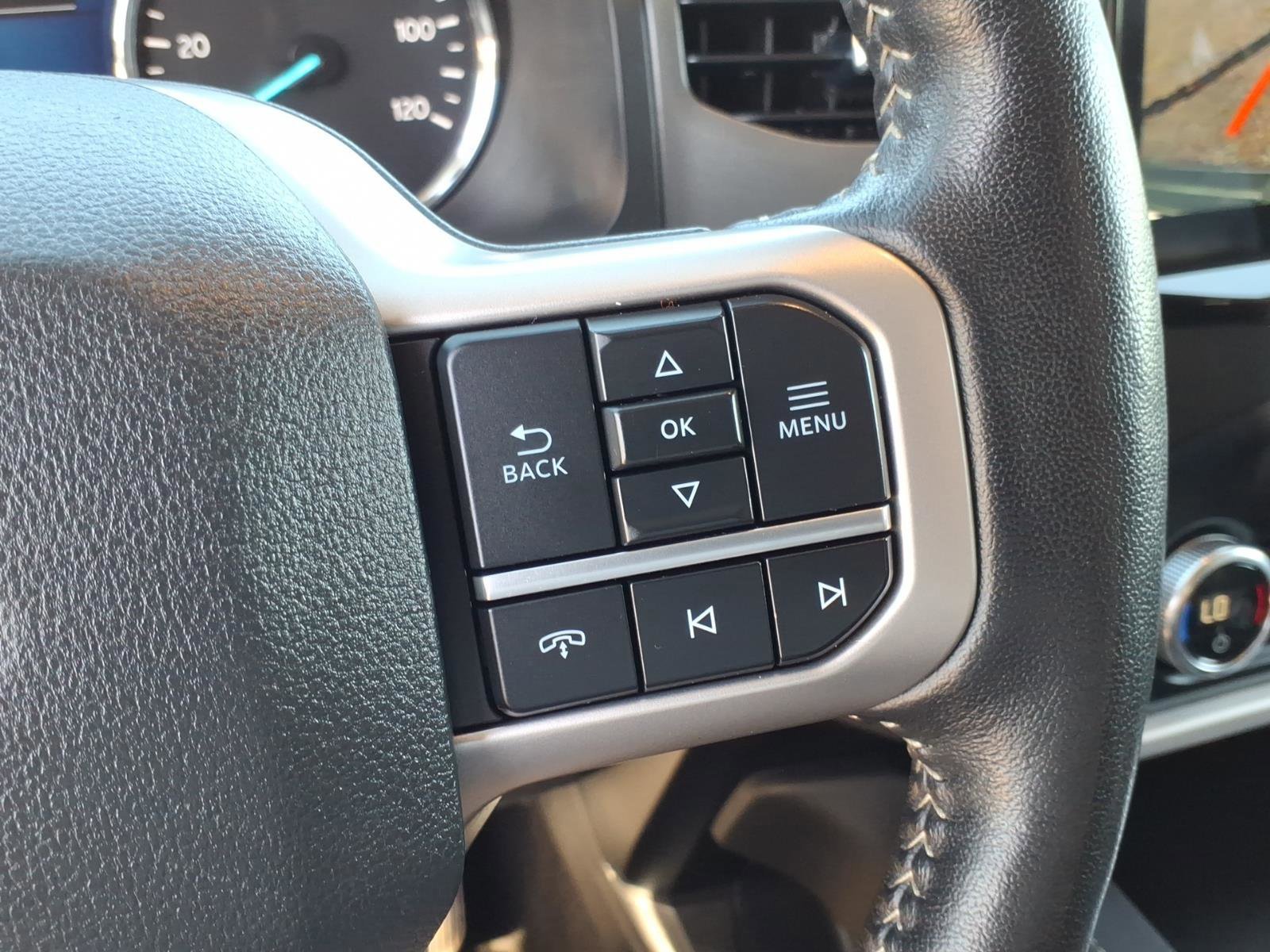 Certified 2024 Ford Expedition XLT image 26