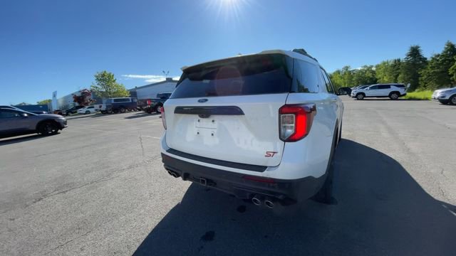 Certified 2022 Ford Explorer ST w/ Equipment Group 401A AWD/4WD image 9
