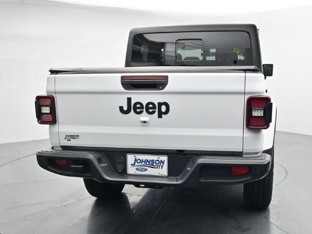 Used 2021 Jeep Gladiator Sport AWD/4WD image 7