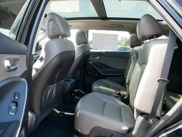 Used 2019 Hyundai Santa Fe XL AWD/4WD image 16