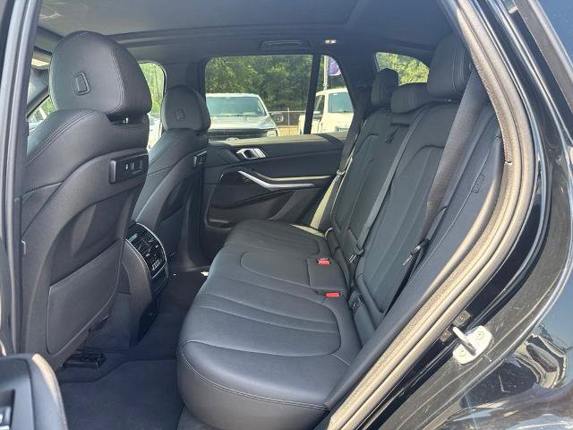 Used 2019 BMW X5 xDrive40i w/ Convenience Package AWD/4WD image 10