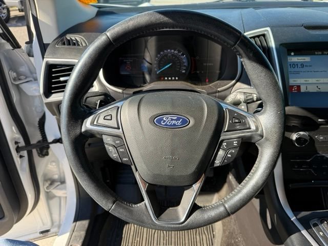 Certified 2018 Ford Edge SEL w/ Canadian Touring Package AWD/4WD image 19