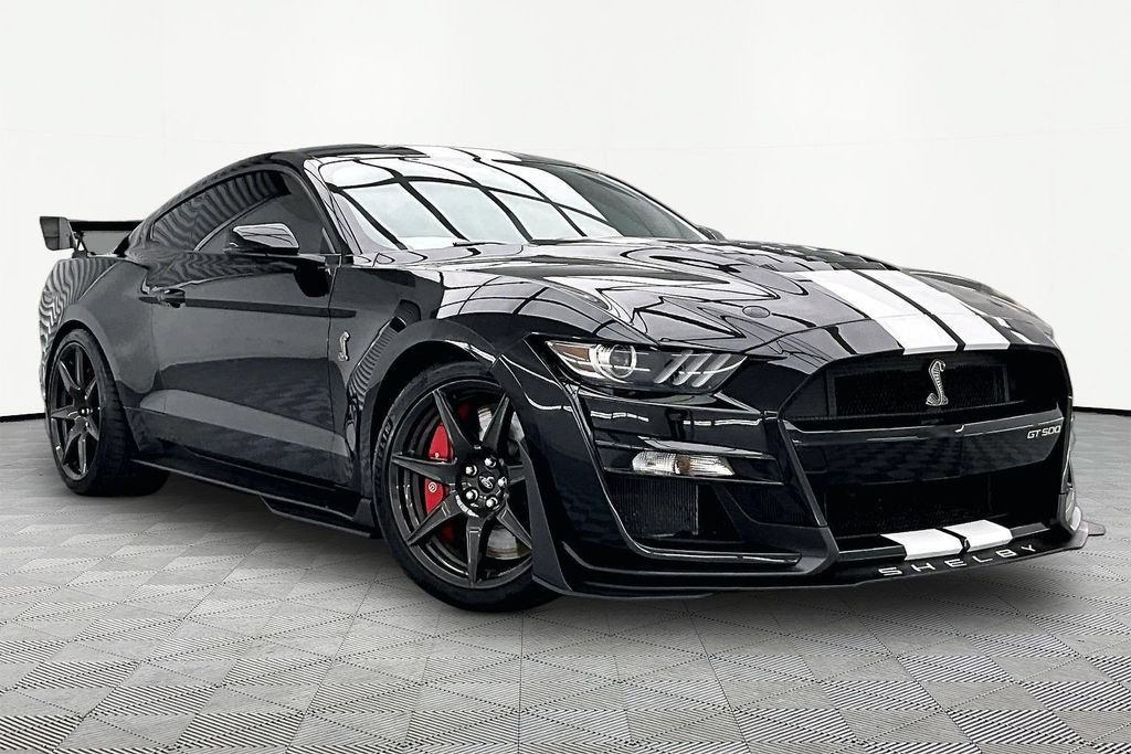 Certified 2022 Ford Mustang Shelby GT500 w/ Carbon Fiber Track Pack RWD image 12