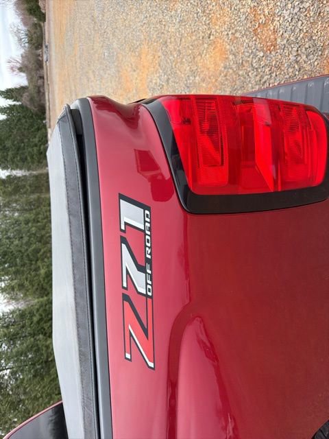 Used 2018 Chevrolet Silverado 1500 LT w/ All Star Edition image 7