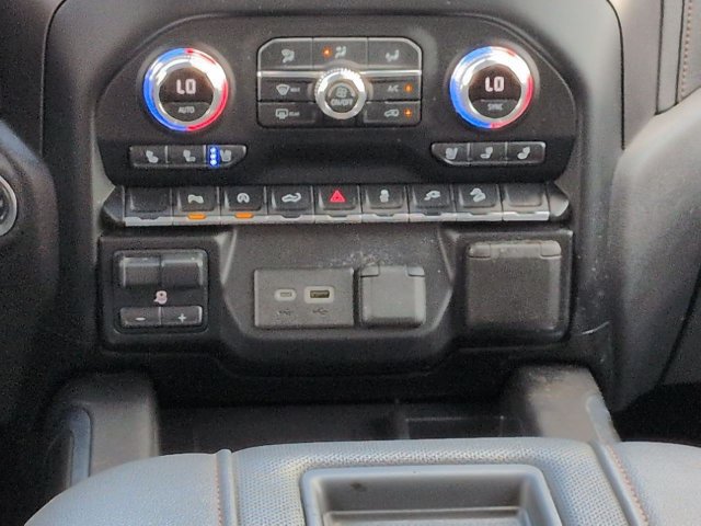 Used 2021 GMC Sierra 1500 AT4 w/ AT4 Value Package AWD/4WD image 19