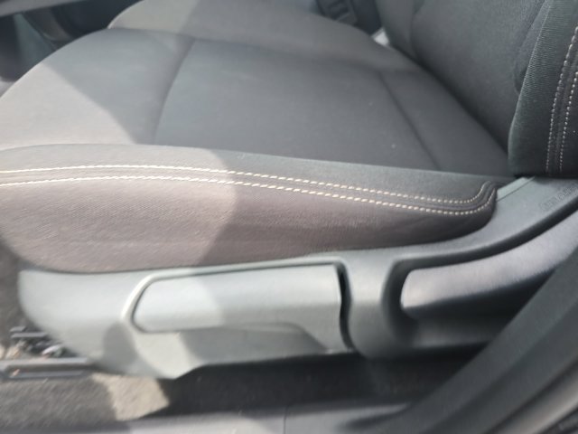 Used 2024 Nissan Rogue S AWD/4WD image 12