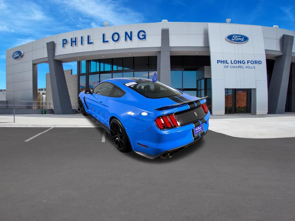 Certified 2017 Ford Mustang Shelby GT350 RWD image 3