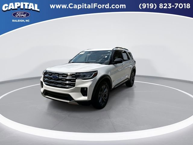 Certified 2025 Ford Explorer Active w/ Active Comfort Package AWD/4WD image 2