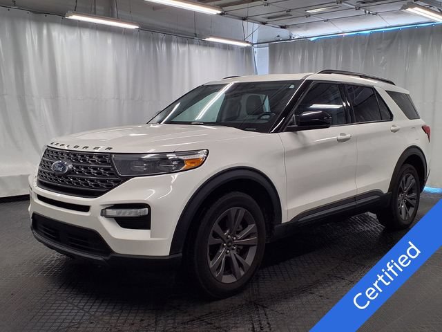 Certified 2023 Ford Explorer XLT w/ Equipment Group 202A AWD/4WD image 24