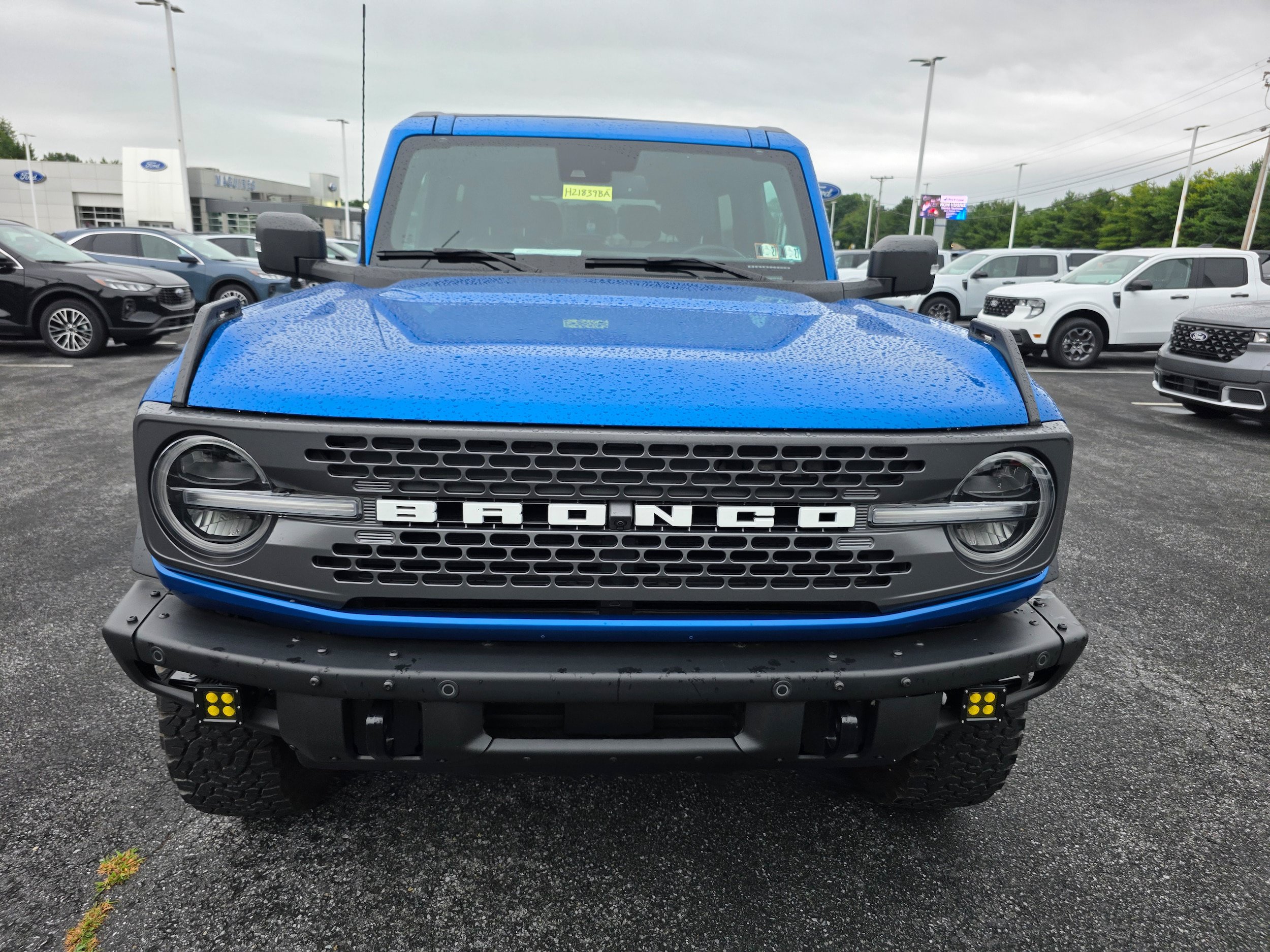 Certified 2022 Ford Bronco Badlands AWD/4WD image 8