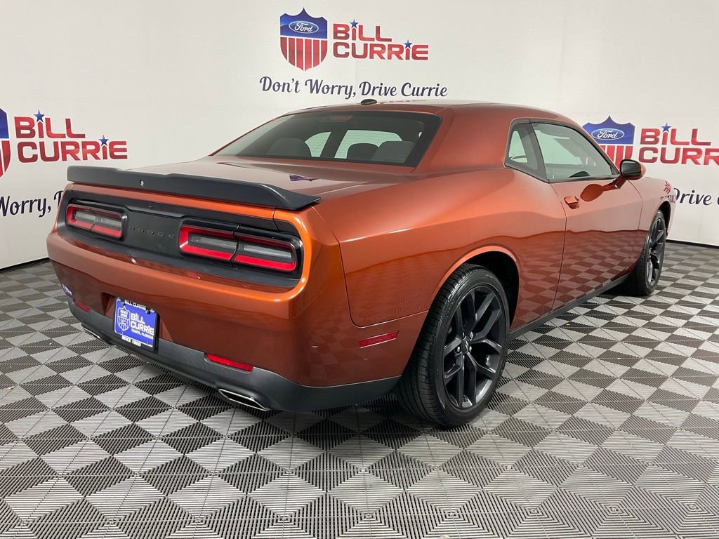 Used 2022 Dodge Challenger SXT w/ Blacktop Package image 5