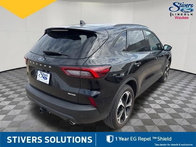Certified 2025 Ford Escape ST-Line Select w/ Tech Pack #2 image 3