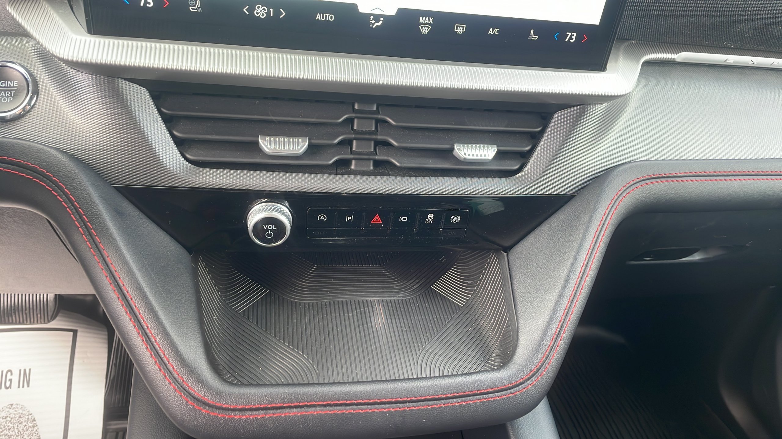 Certified 2025 Ford Explorer ST-Line AWD/4WD image 21