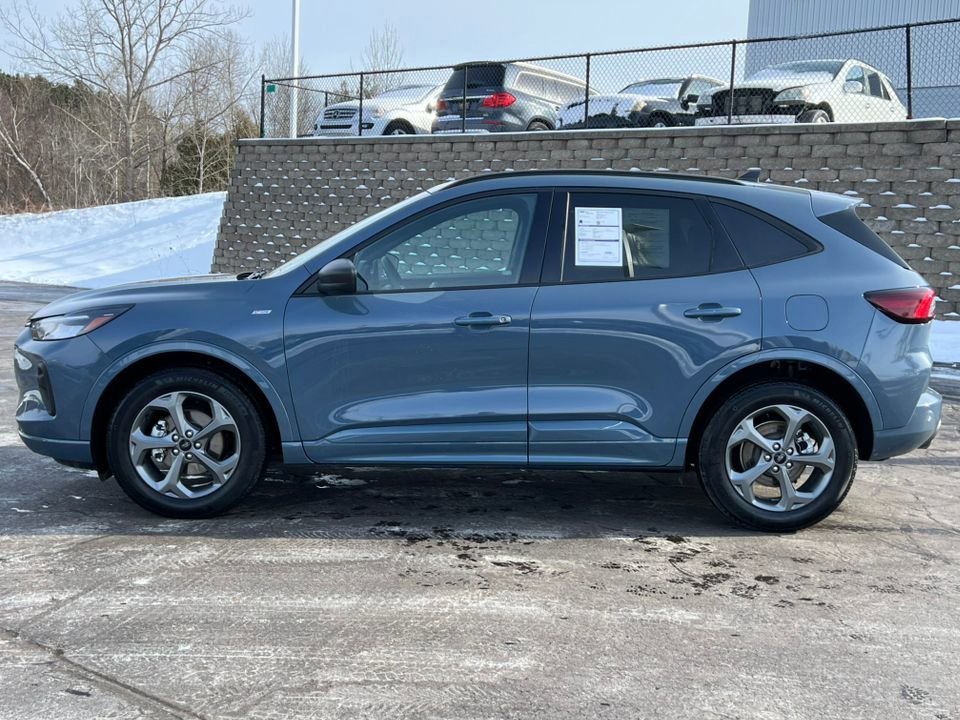 Certified 2023 Ford Escape ST-Line w/ Tech Pack #1 image 5