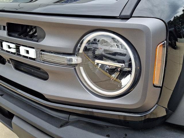 Certified 2023 Ford Bronco Big Bend w/ Sasquatch Package AWD/4WD image 13