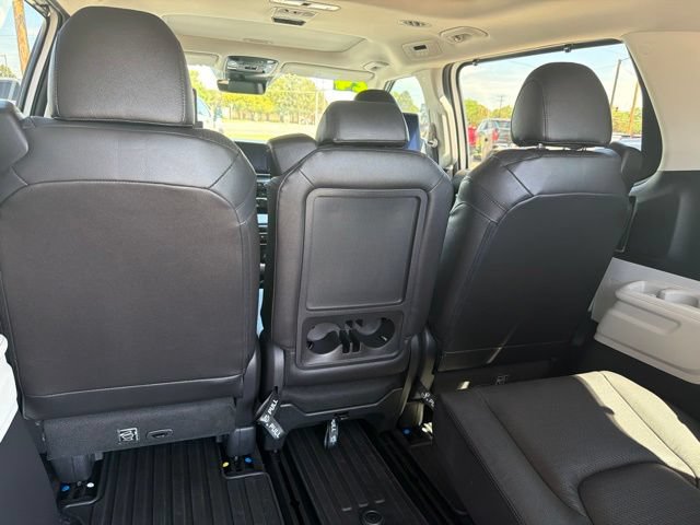Used 2024 Kia Carnival SX Prestige FWD image 10