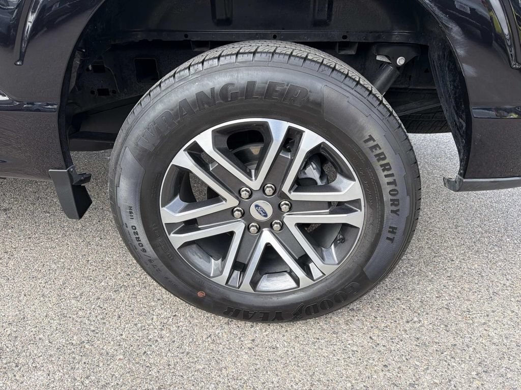 Certified 2023 Ford F150 XL w/ STX Appearance Package RWD image 8