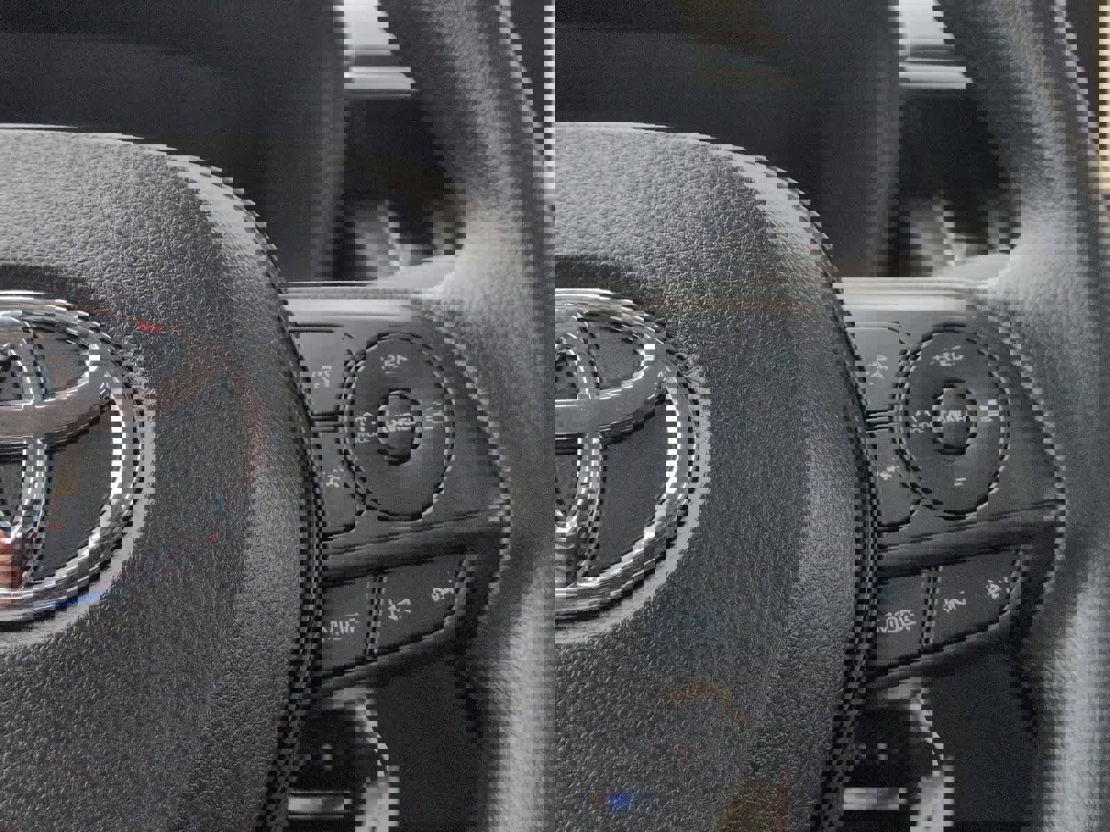 Used 2023 Toyota Corolla LE image 25