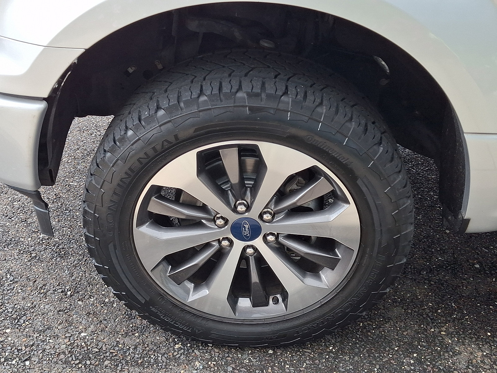 Certified 2019 Ford F150 XL w/ Equipment Group 101A Mid AWD/4WD image 10