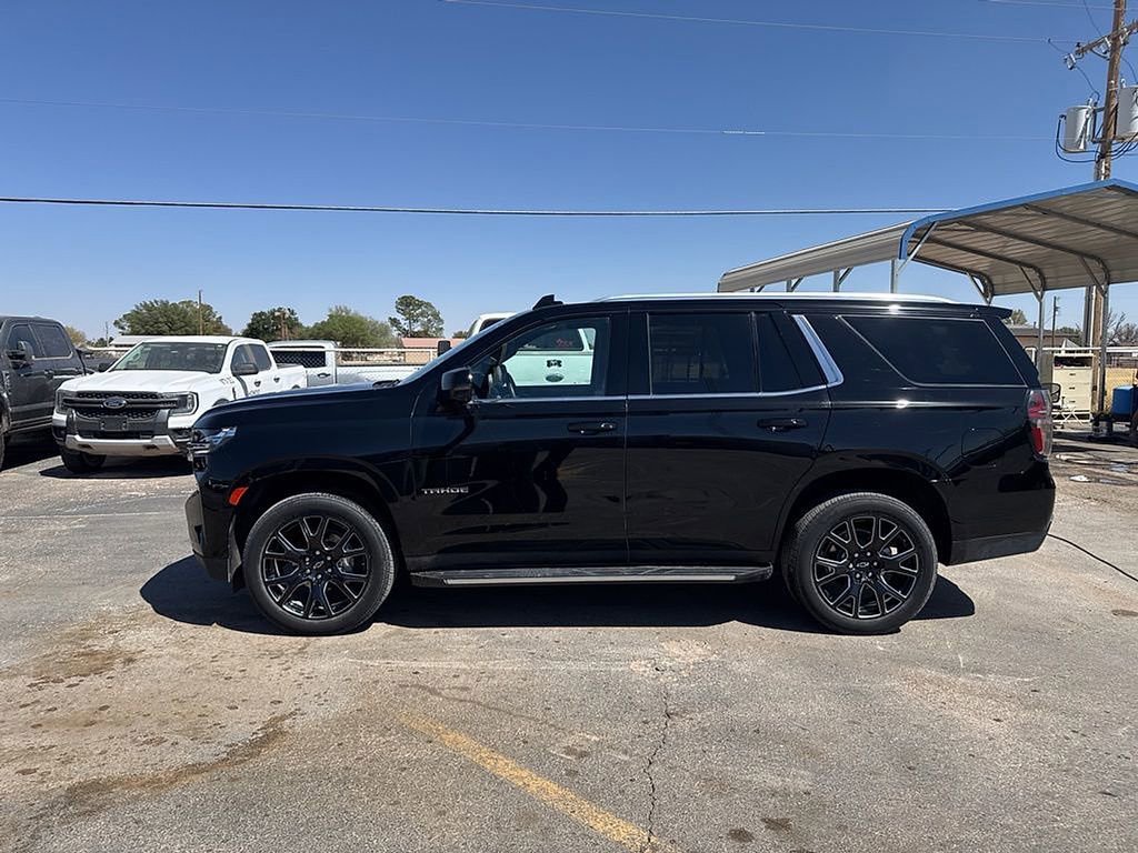 Used 2024 Chevrolet Tahoe LT w/ LT Signature Package image 2